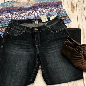 NWT Maurice’s denim flex jeans